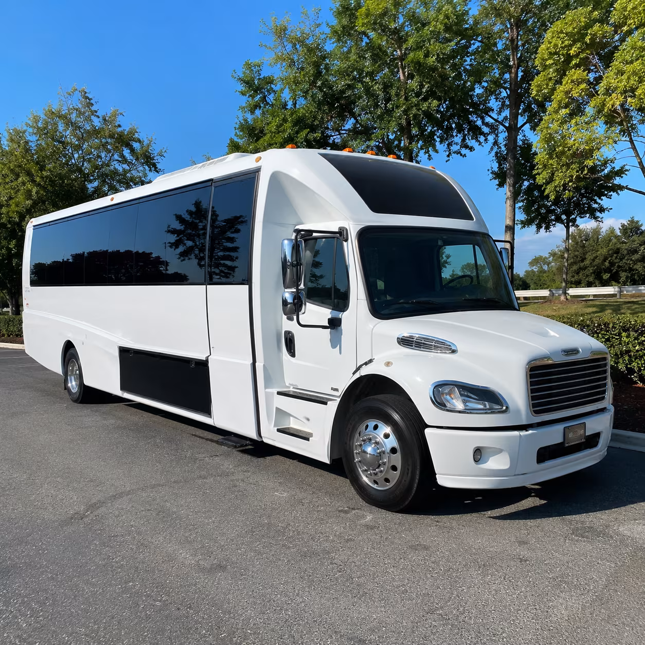 New Orleans Homecoming & Prom Party Bus Rentals